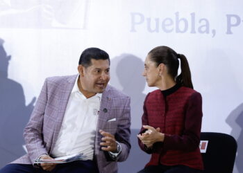 Sheinbaum destaca en Puebla que la Cuarta Transformación busca gobernar en favor del pueblo