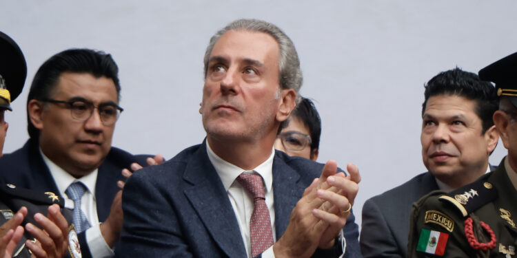 Chedraui esperará reglas de Morena para definir si busca la reelección