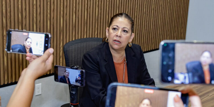 Laura Artemisa se prepara para retomar la presidencia del Congreso de Puebla