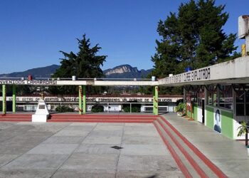 “Nos humillaron”: alumnas de la Normal de Teteles narran presuntos abusos durante novatada