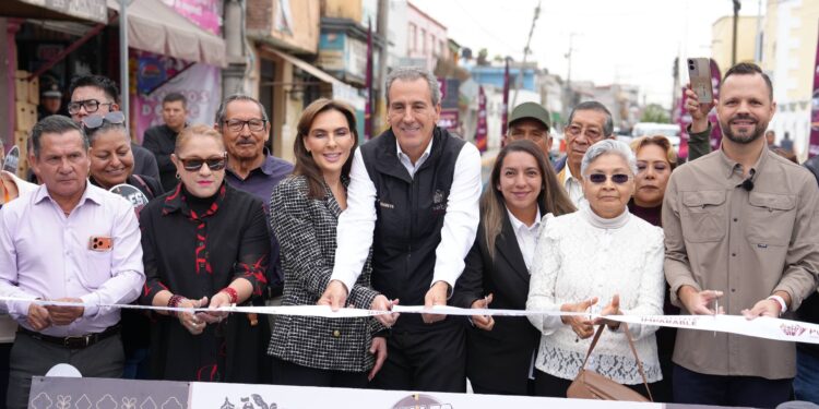 Entrega Pepe Chedraui trabajos de rehabilitación vial en San Felipe Hueyotlipan