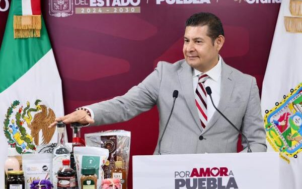 Celebran acuerdo Volkswagen-Sitiavw; Armenta destinará 100 mdp en incentivos