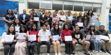 Inauguran mural en el Complejo Regional Mixteca de la BUAP