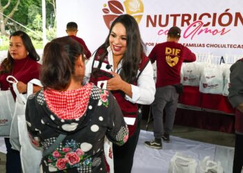 Impulsa Tonantzin Fernández el programa Nutrición con Amor en San Pedro Cholula