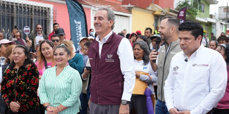 Arranca Pepe Chedraui obras de pavimentación en La Resurrección