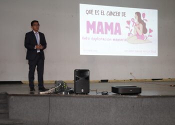 Encabeza Lupita Fernández jornadas de prevención y detección oportuna del cáncer de mama