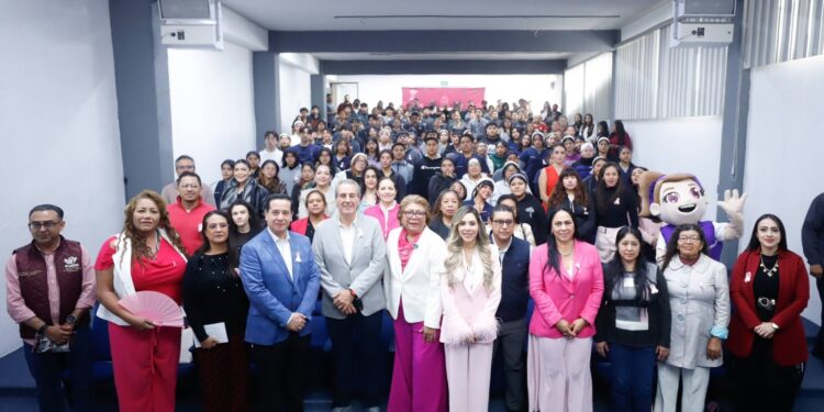 Pepe Chedraui promueve la prevención y el autocuidado en Foro sobre Cáncer de Mama
