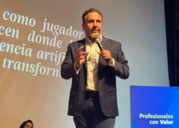 Manuel Díaz deja el IMECE tras desacuerdo por invitación a Yunes Márquez
