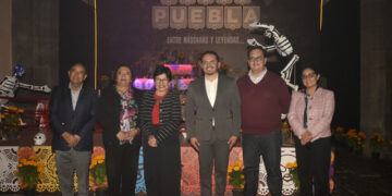 Entre máscaras y leyendas, la BUAP rinde homenaje a la lucha libre