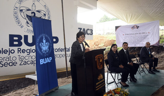 BUAP inaugura nuevo edificio para bachillerato tecnológico en Zacapoaxtla