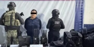 Operativo interinstitucional permite detener a mujer en posesión de inhibidores de señal