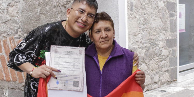 Betuky Camacho deja Segob y busca candidatura de Morena en San Salvador el Verde