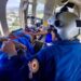 Trasladan en ambulancia aérea a paciente con tumor cerebral de Acatlán a Tehuacán