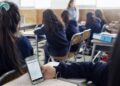 Armenta lanza llamado contra adicción a pantallas: “Estamos a favor de nuestros hijos”