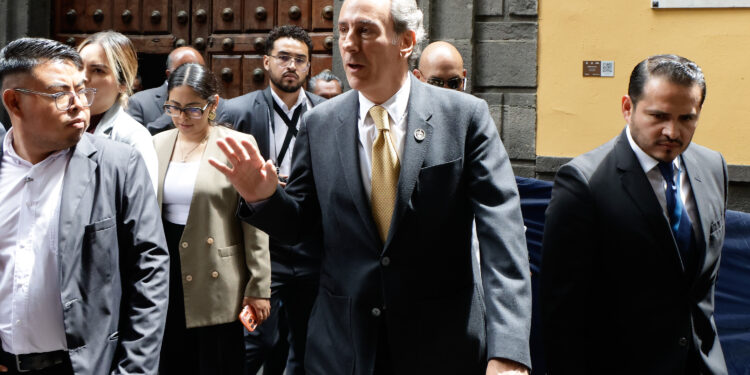 Chedraui: Armenta conocía proyecto de Slim antes de presentarlo públicamente