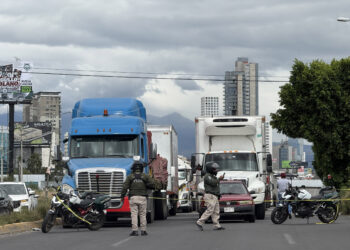 Transportistas prevén afectaciones en cinco corredores carreteros de Puebla por paro nacional