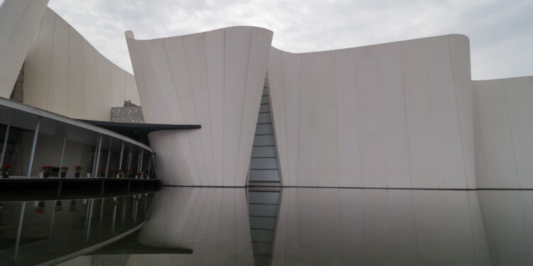 García Parra cuestiona esquema financiero del Museo Internacional del Barroco
