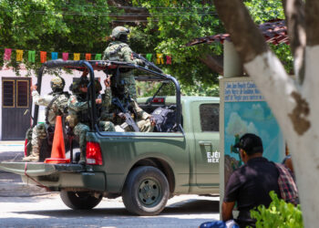 Desplegarán más de mil 350 policías para vigilar panteones y zonas turísticas de Puebla por Día de Muertos